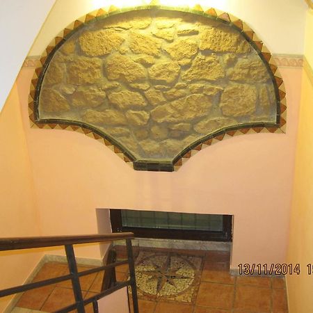 L'Incanto Guesthouse Rome Bagian luar foto
