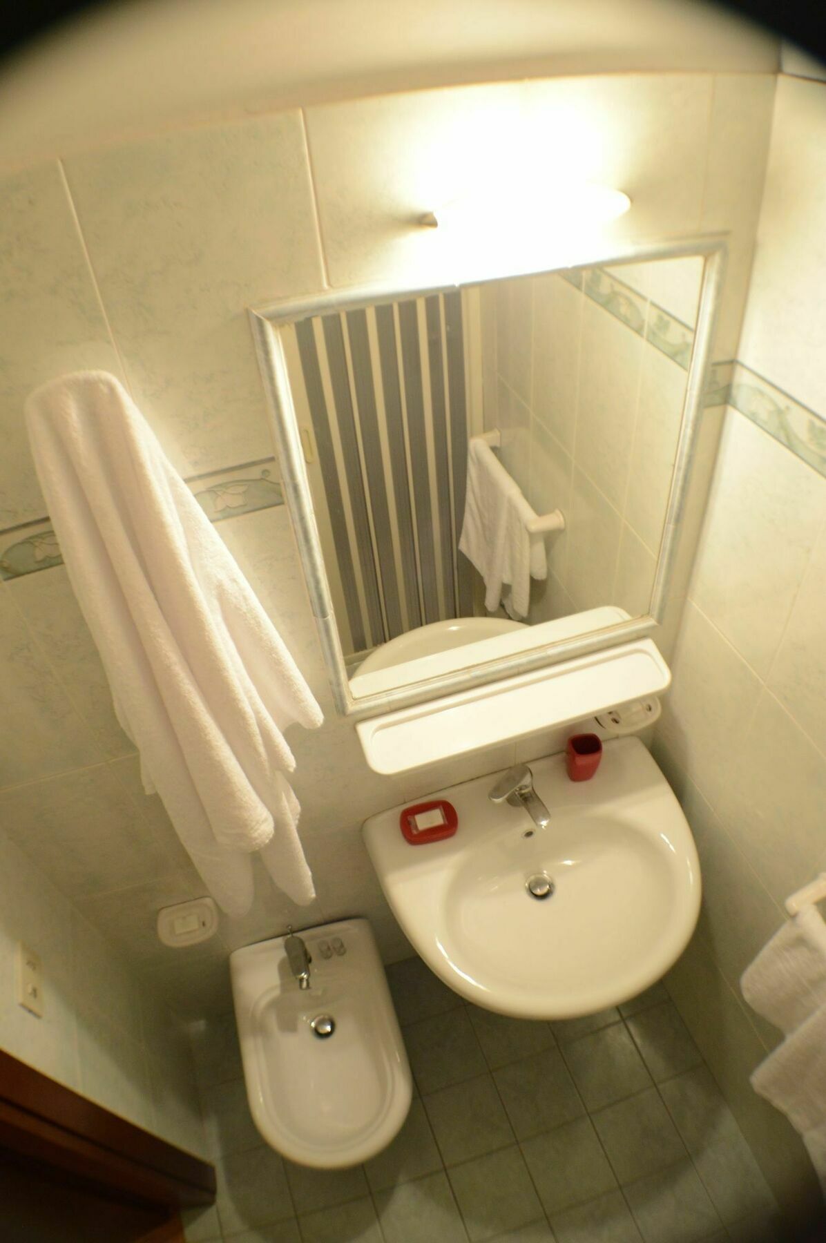 L'Incanto Guesthouse Rome Bagian luar foto